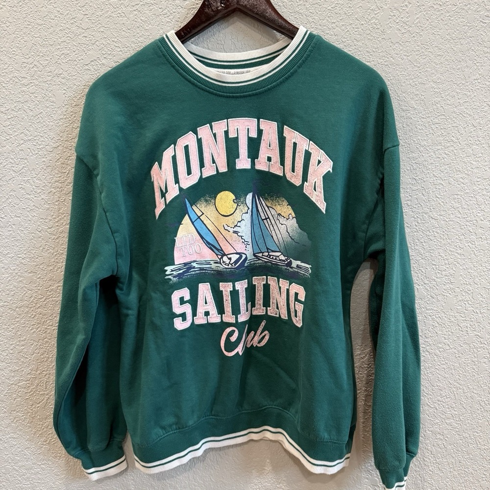 Montauk Sailing Club Sweatshirt Green Pink Crewneck Preppy Small